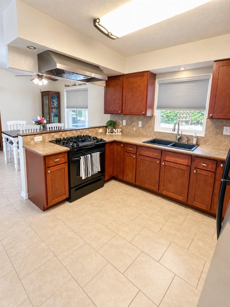 2611 Sw 34th Ave Property Photo 16