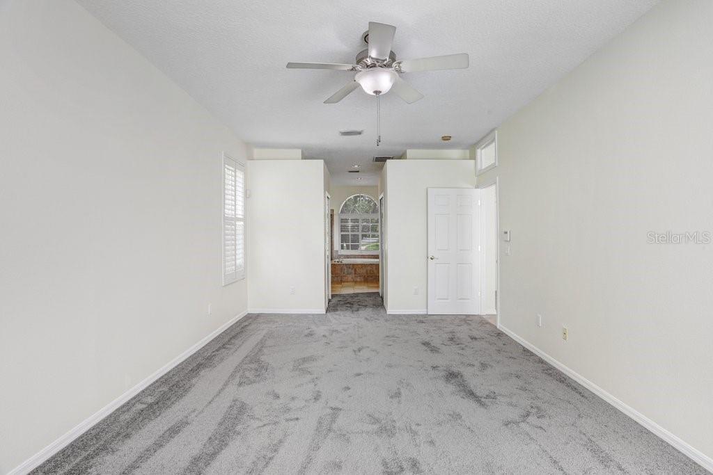 10227 Quails Landing Ave Property Photo 9