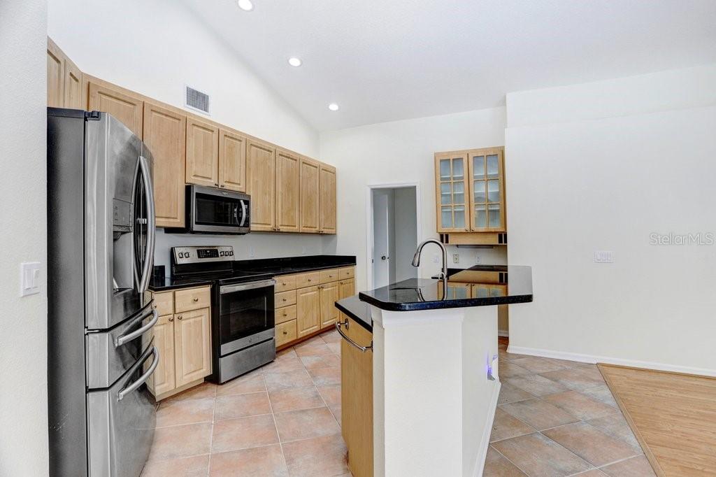 10227 Quails Landing Ave Property Photo 13