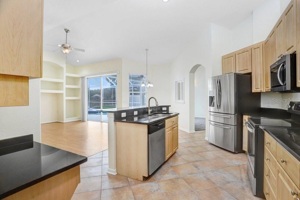 10227 Quails Landing Ave Property Photo 15