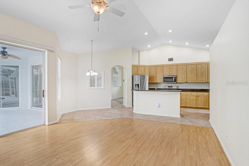 10227 Quails Landing Ave Property Photo 19