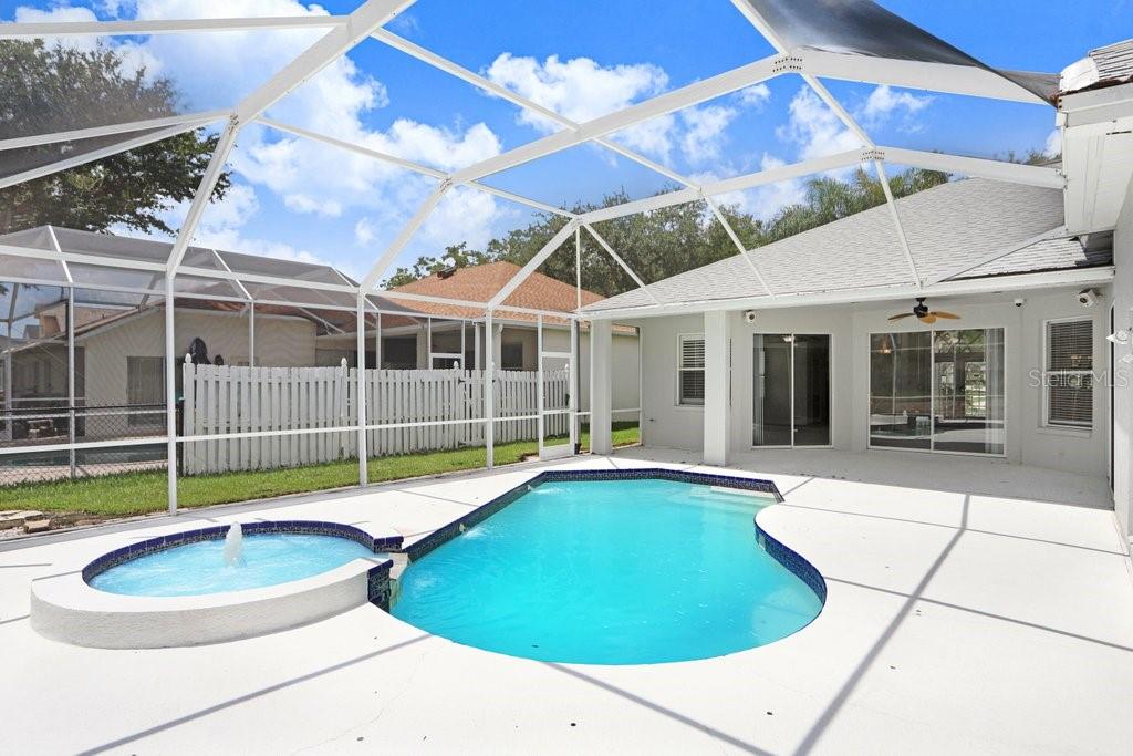 10227 Quails Landing Ave Property Photo 32