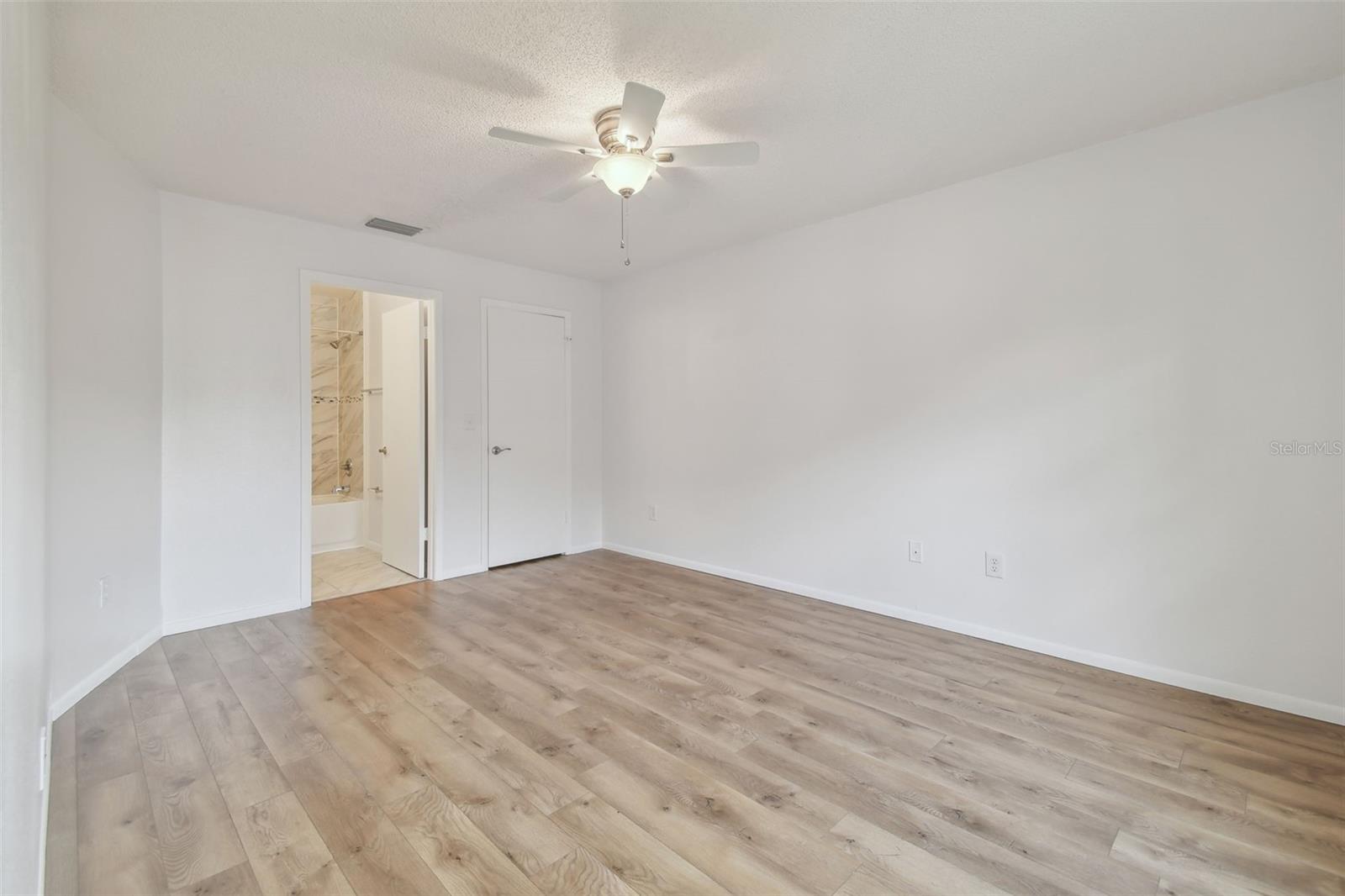 3964 Dream Oak Pl #201 Property Photo 15