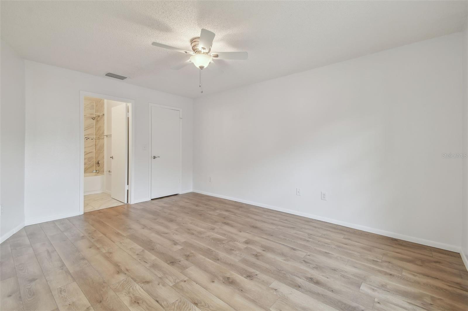 3964 Dream Oak Pl #201 Property Photo 18