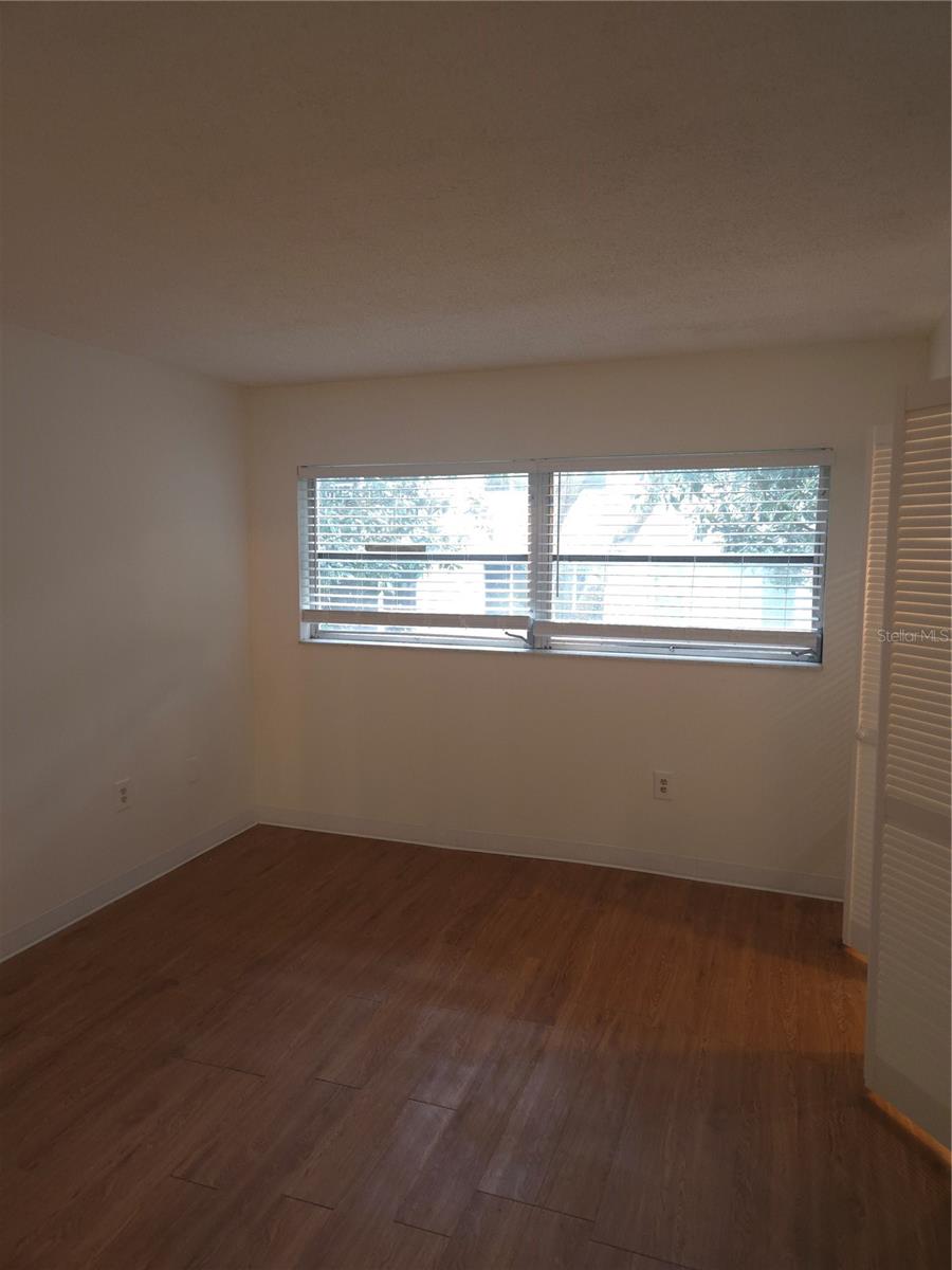 1975 W Bay Dr #403 Property Photo 10