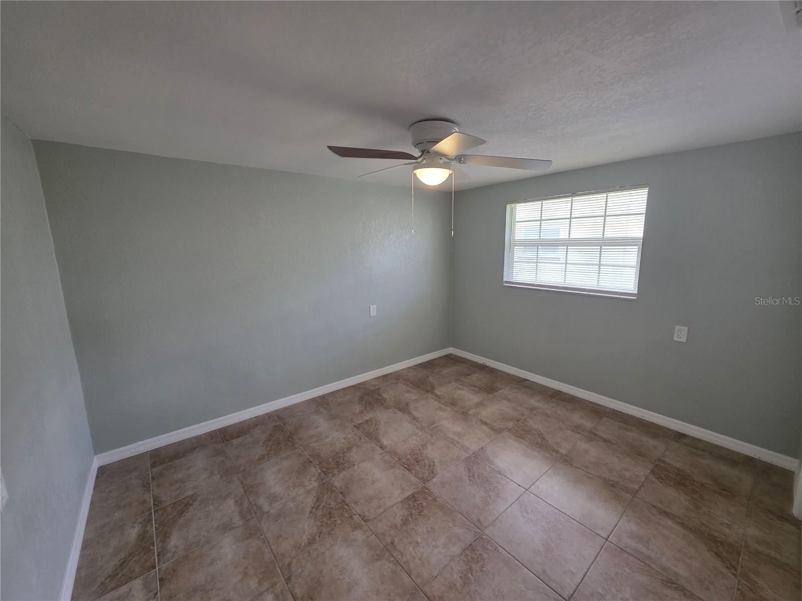 4926 Getner St #4926 Property Photo 9