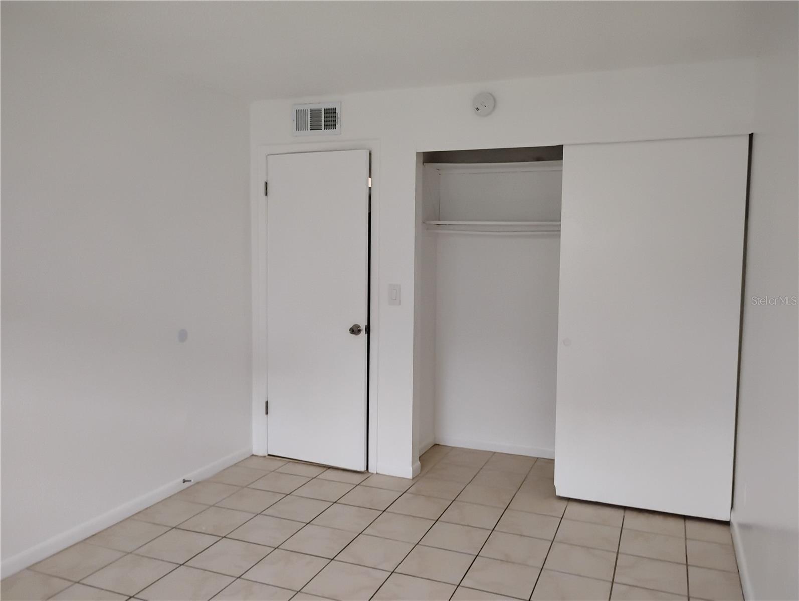 116 Sw Jefferson Cir #5 Property Photo 16