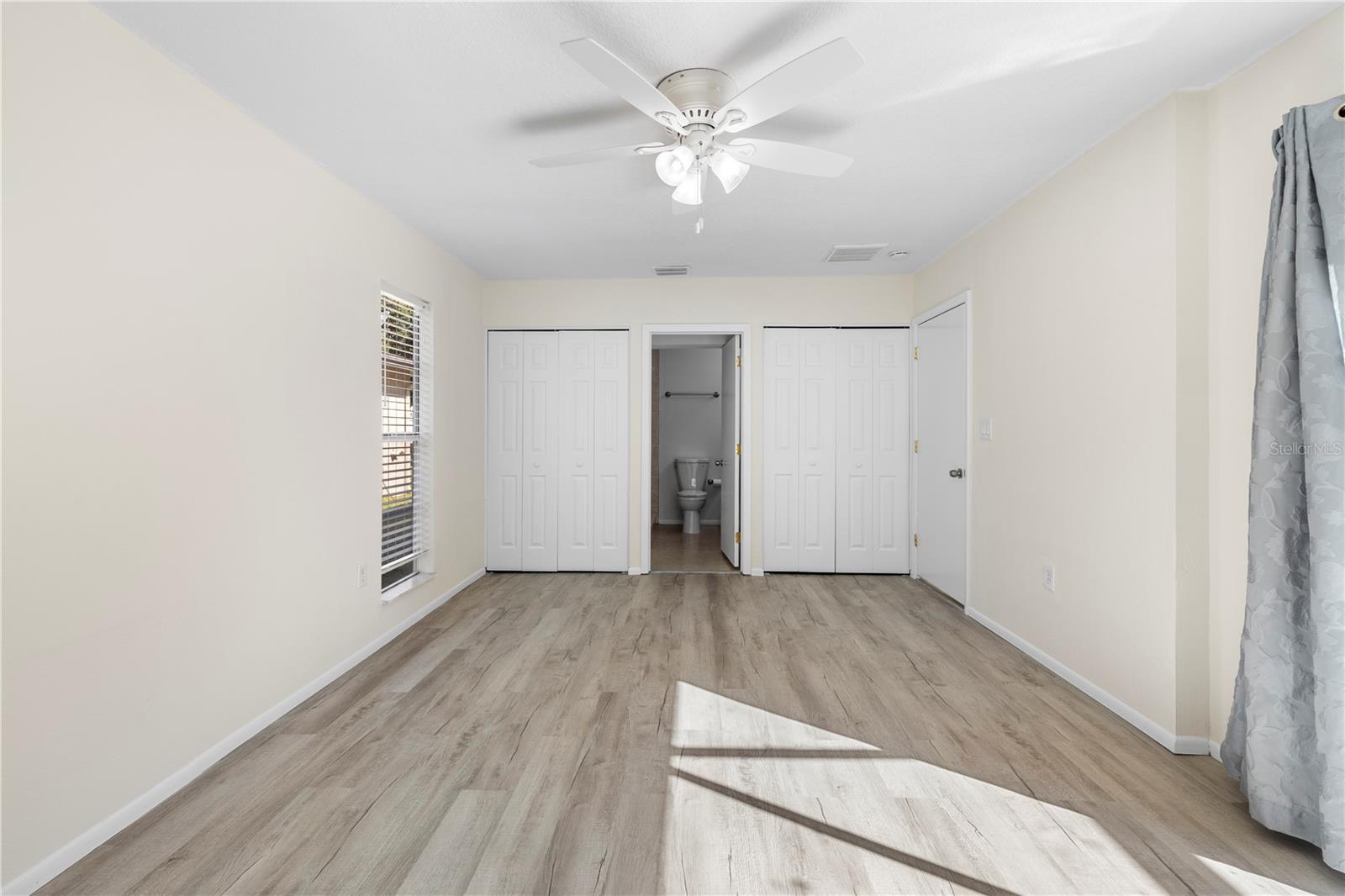 6432 Meadowbrook Ln Property Photo 23