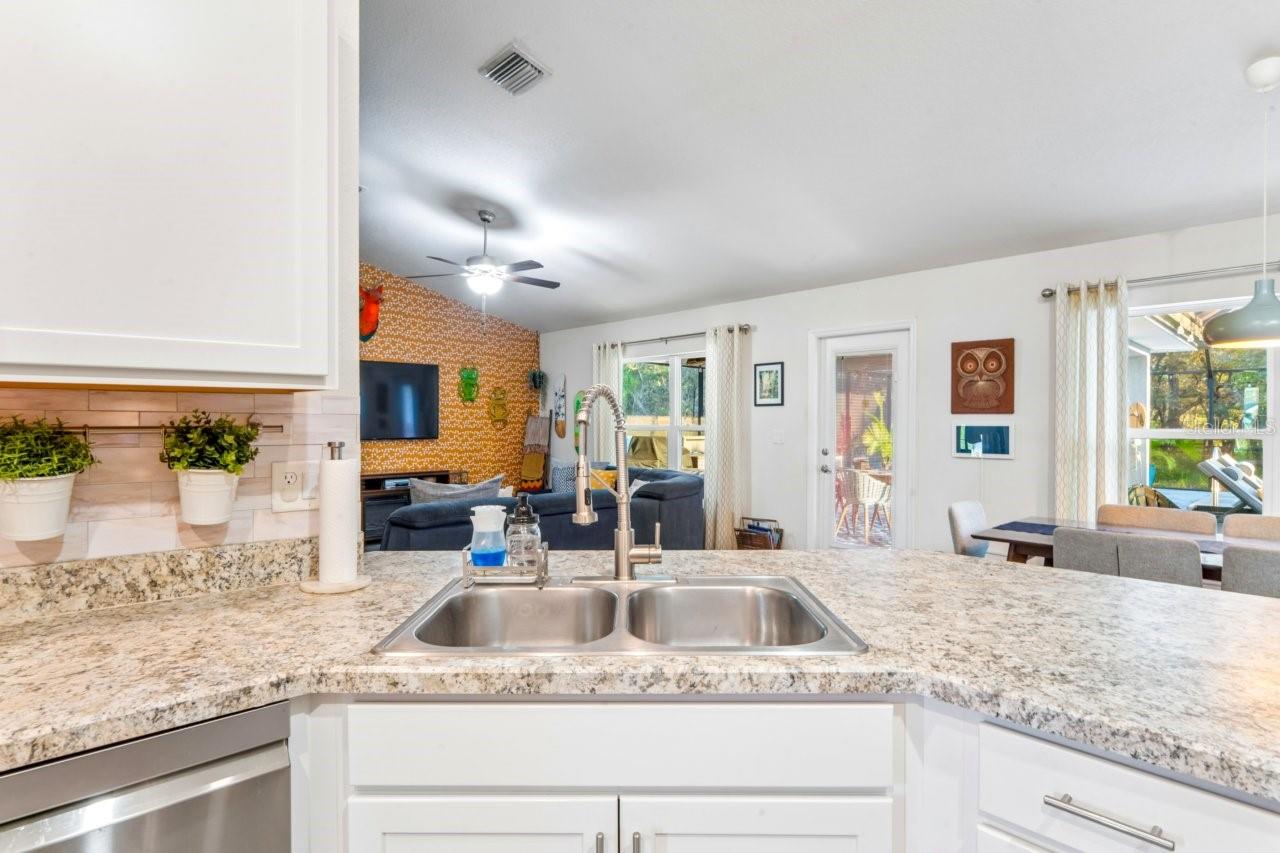 11352 Mississippi Kite Ave Property Photo 17