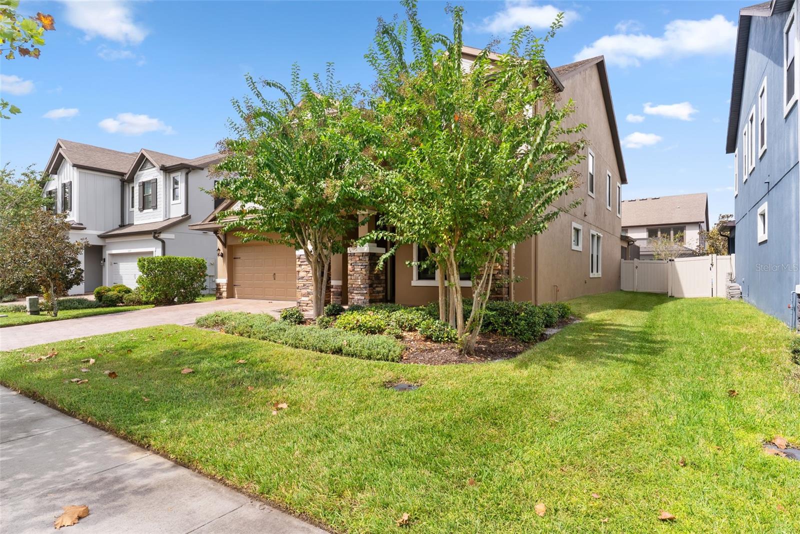 12299 Lake Blanche Dr Property Photo 3