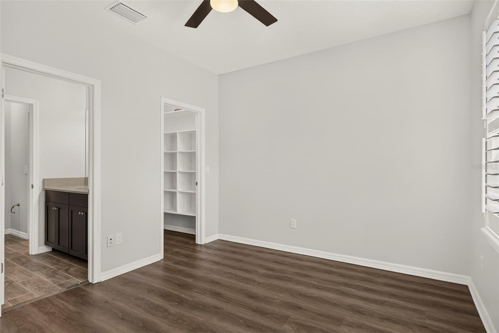 12299 Lake Blanche Dr Property Photo 32