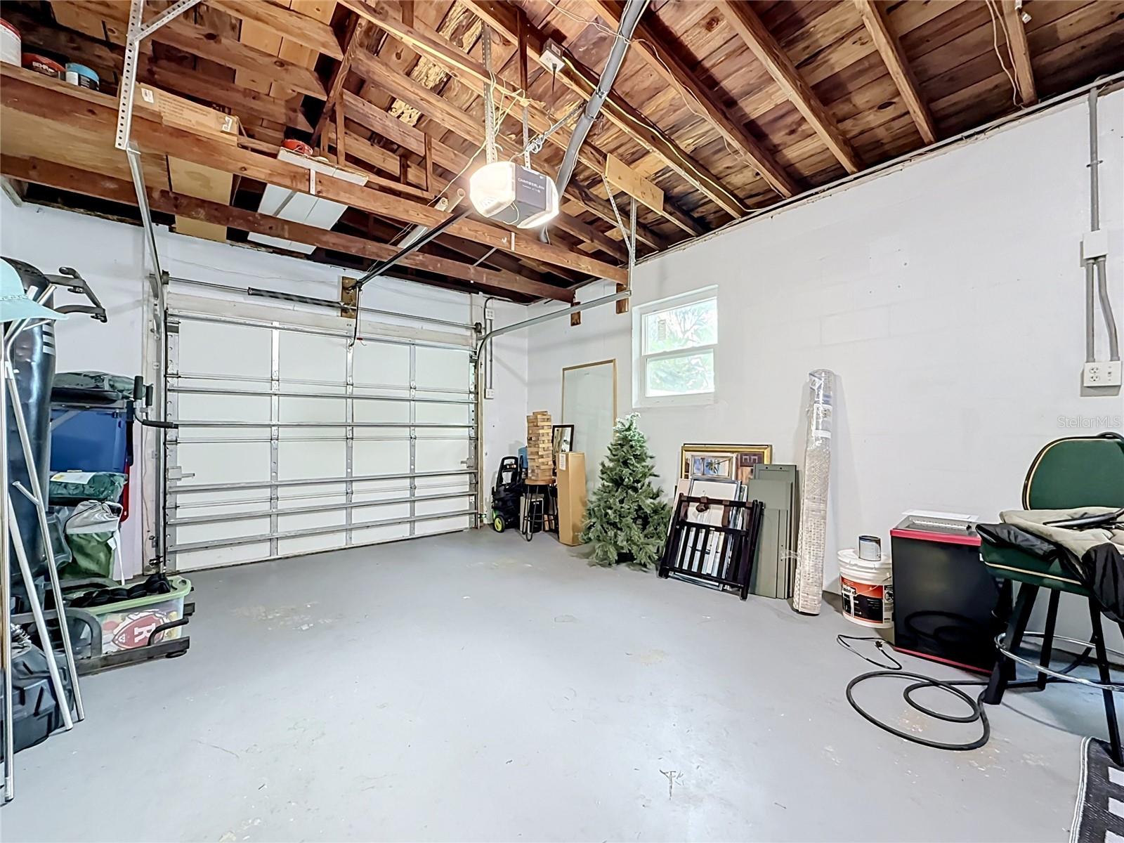 5833 Dartmouth Ave N Property Photo 47