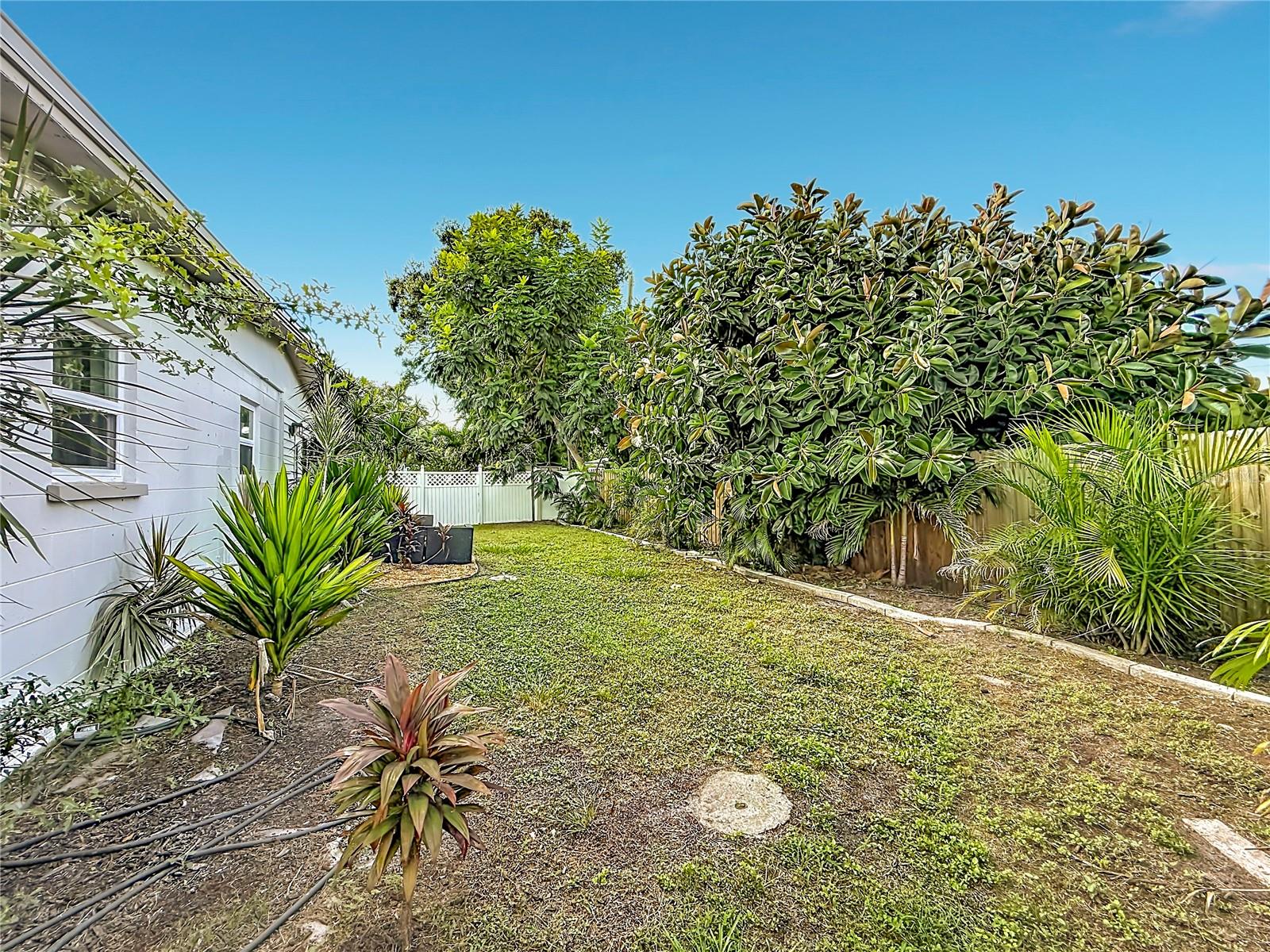 5833 Dartmouth Ave N Property Photo 53