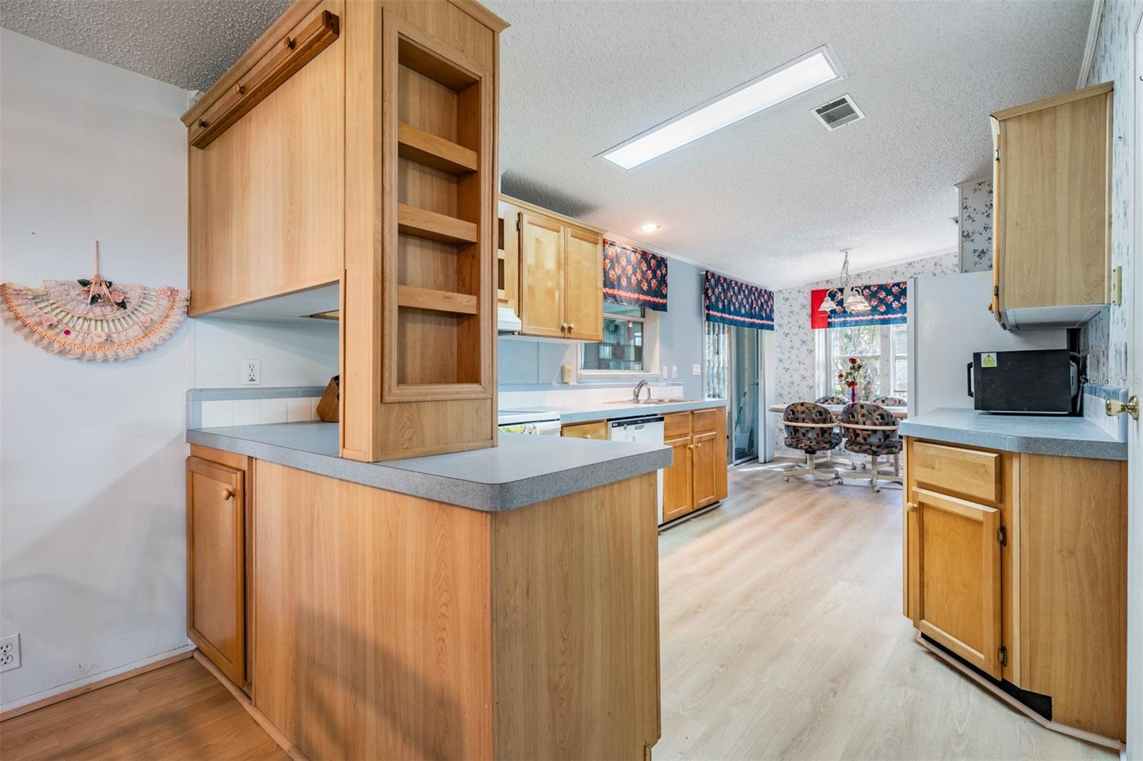 37700 Neukom Ave Property Photo 18