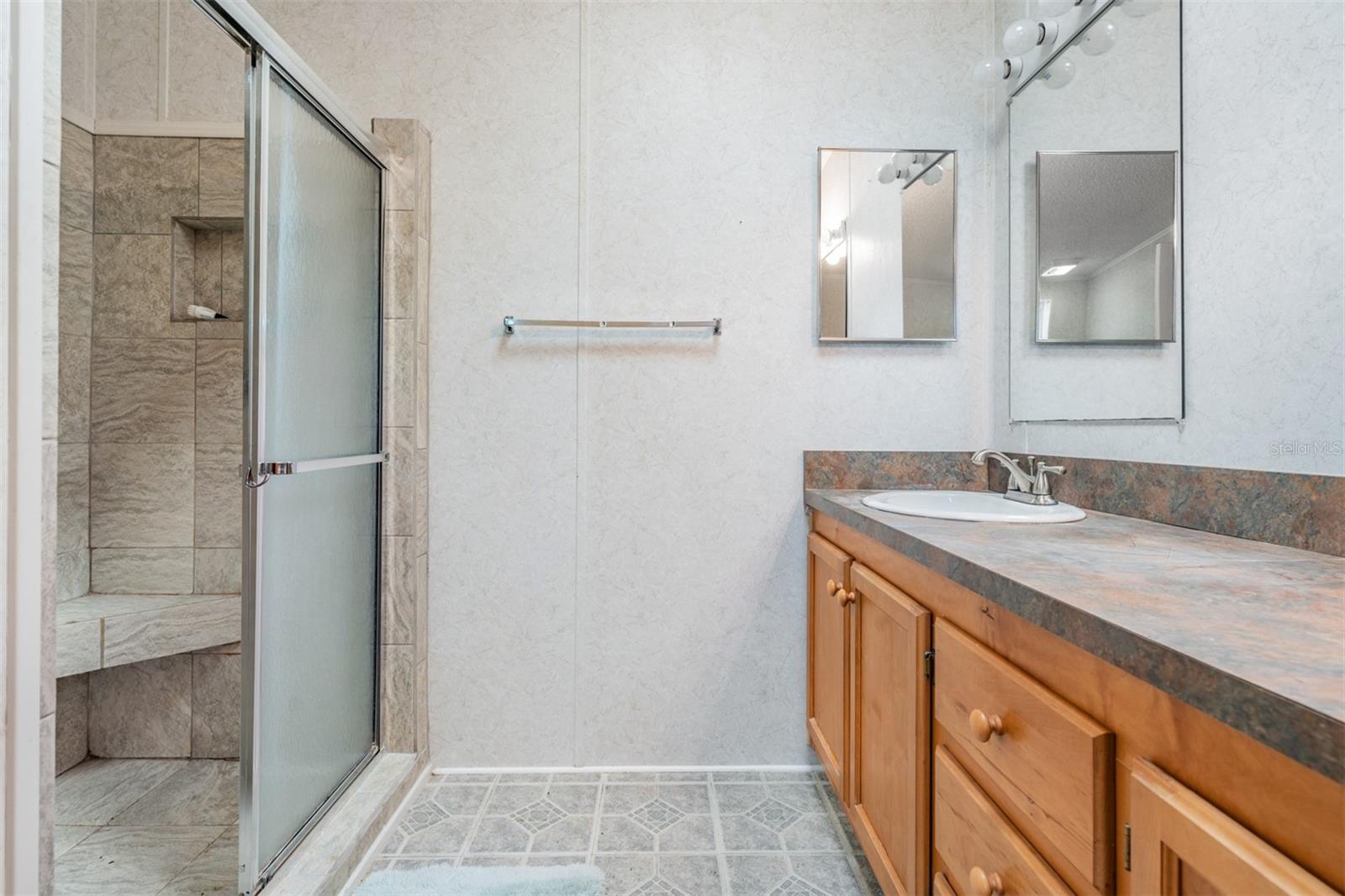 37700 Neukom Ave Property Photo 30