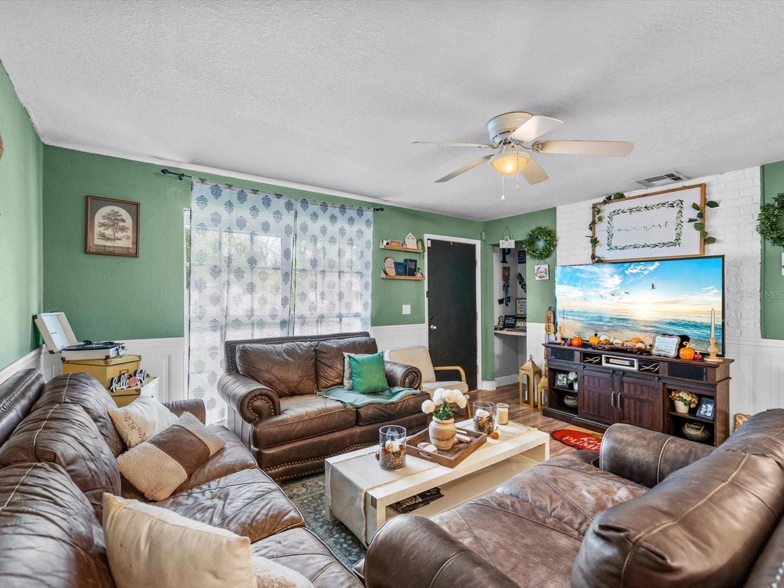 3220 Lenwood Dr Property Photo 10