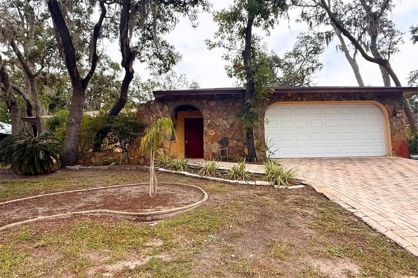 8748 Forest Lake Dr Property Photo 1