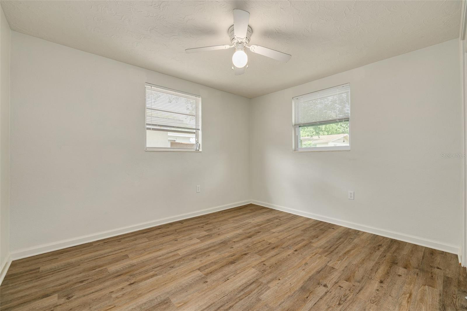 6047 9th Ave Property Photo 23
