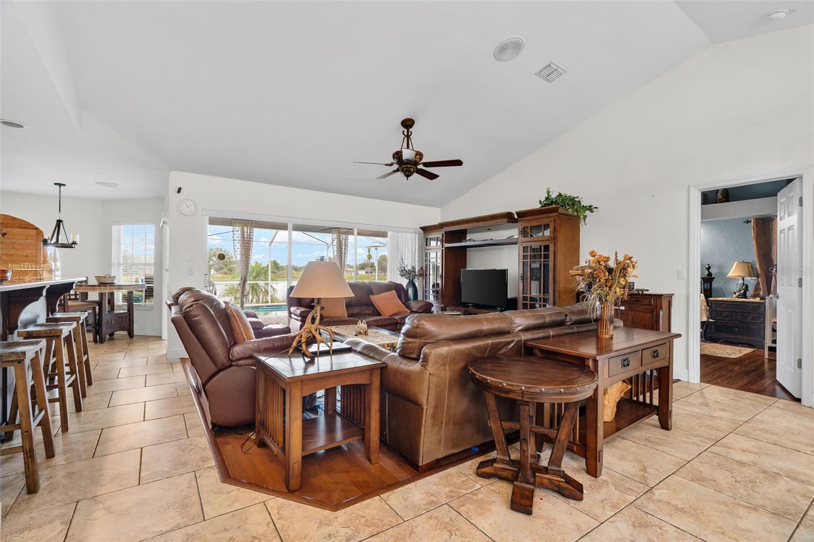 1813 Audubon Trl Property Photo 9