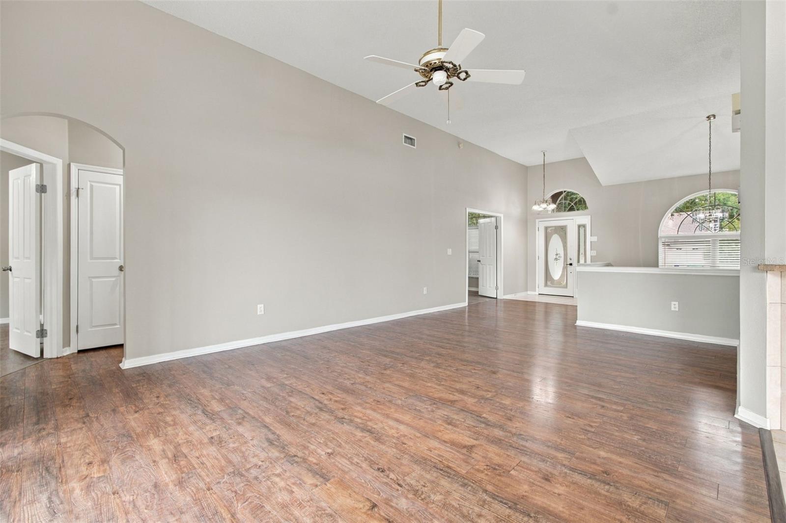 28436 Openfield Loop Property Photo 10
