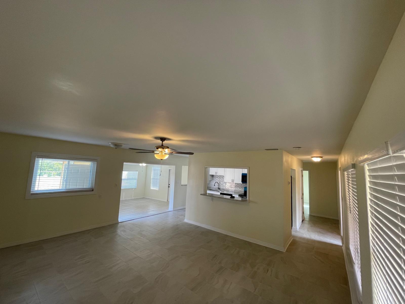 309 Country Club Dr Property Photo 3