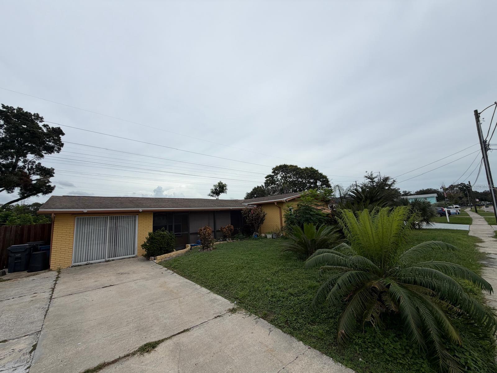 309 Country Club Dr Property Photo 11
