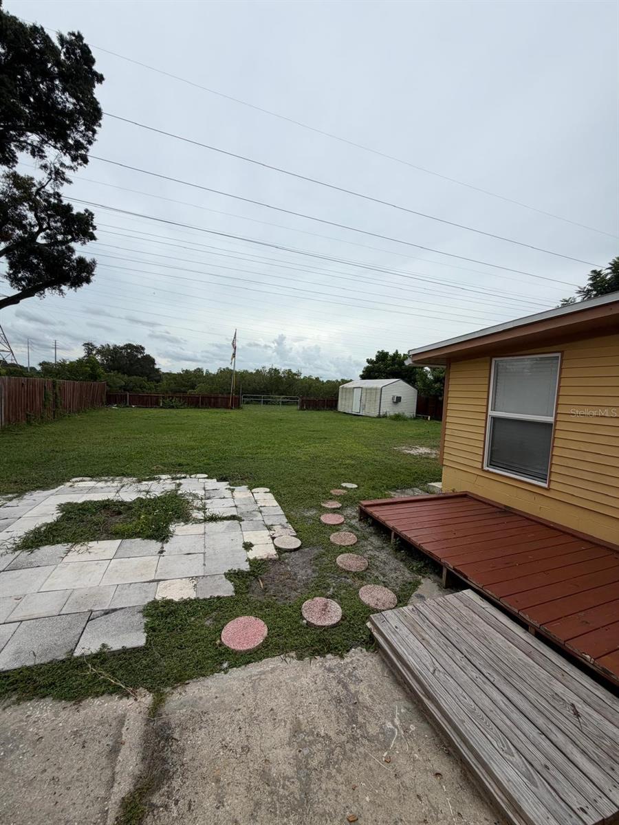 309 Country Club Dr Property Photo 14
