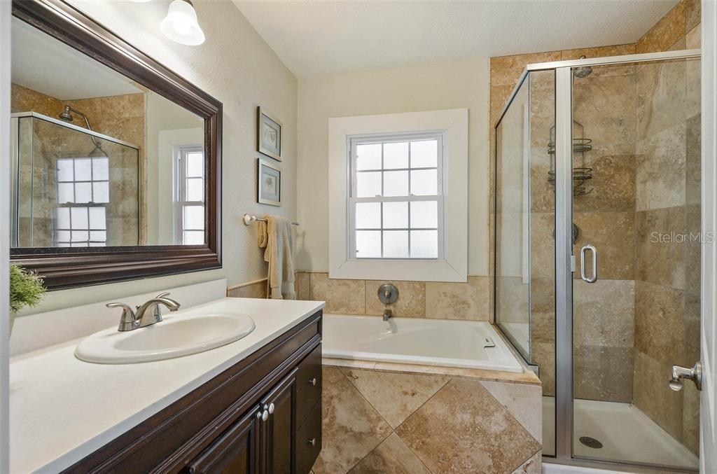 1002 W Indiana Ave Property Photo 16