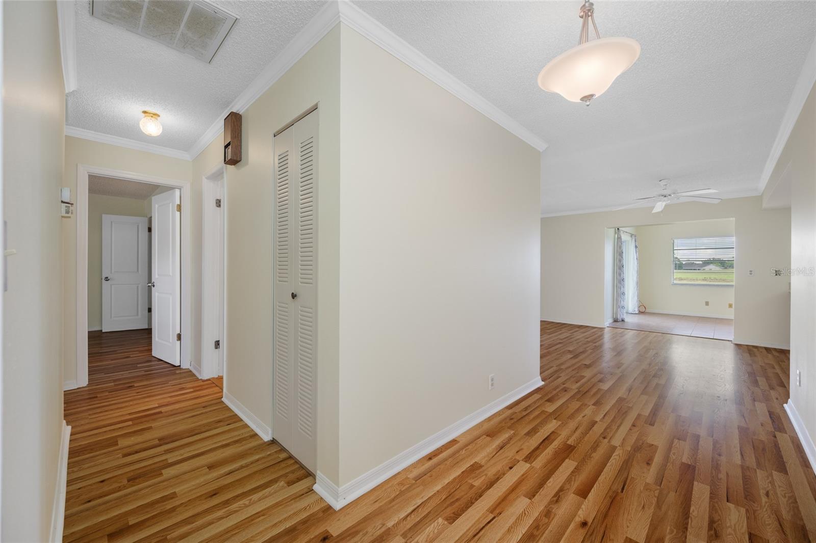 2020 Hullhouse Dr Property Photo 3