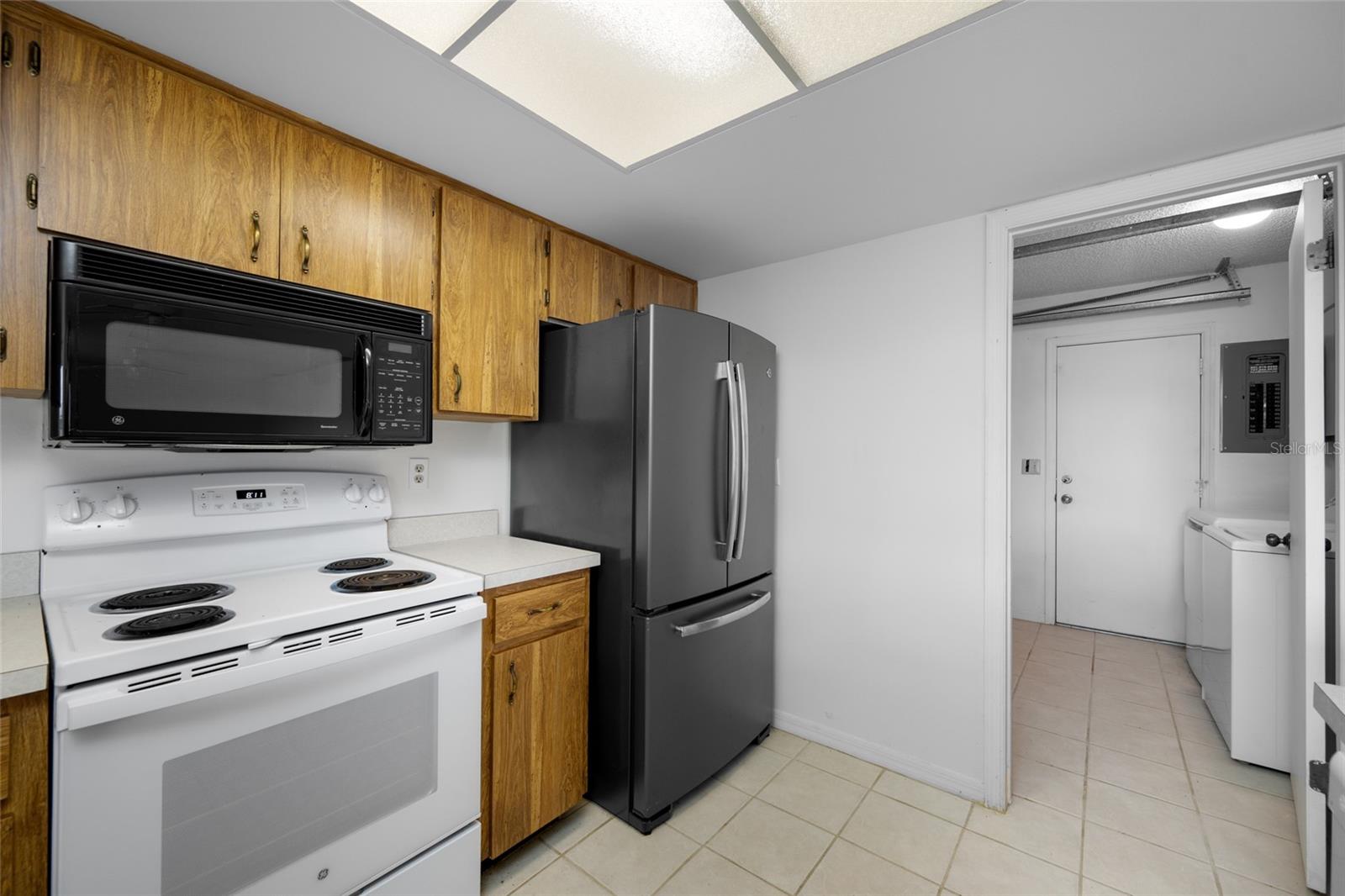 2020 Hullhouse Dr Property Photo 12