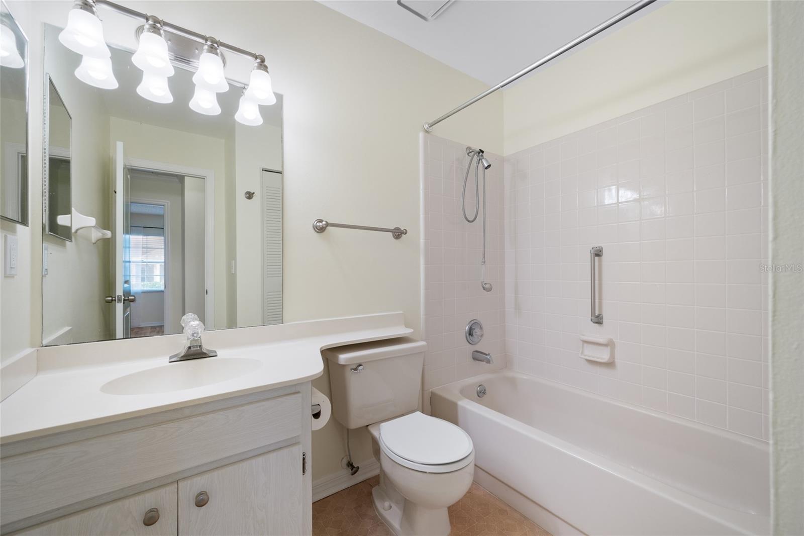 2020 Hullhouse Dr Property Photo 29
