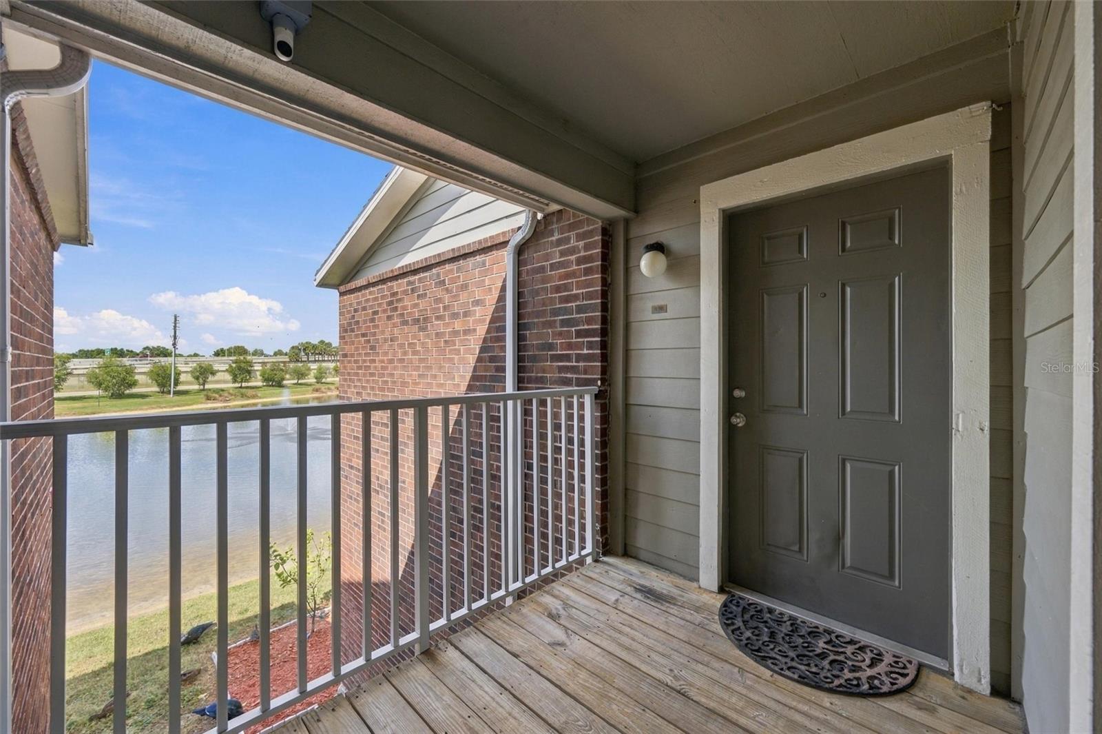 1400 Gandy Blvd N #416 Property Photo 2