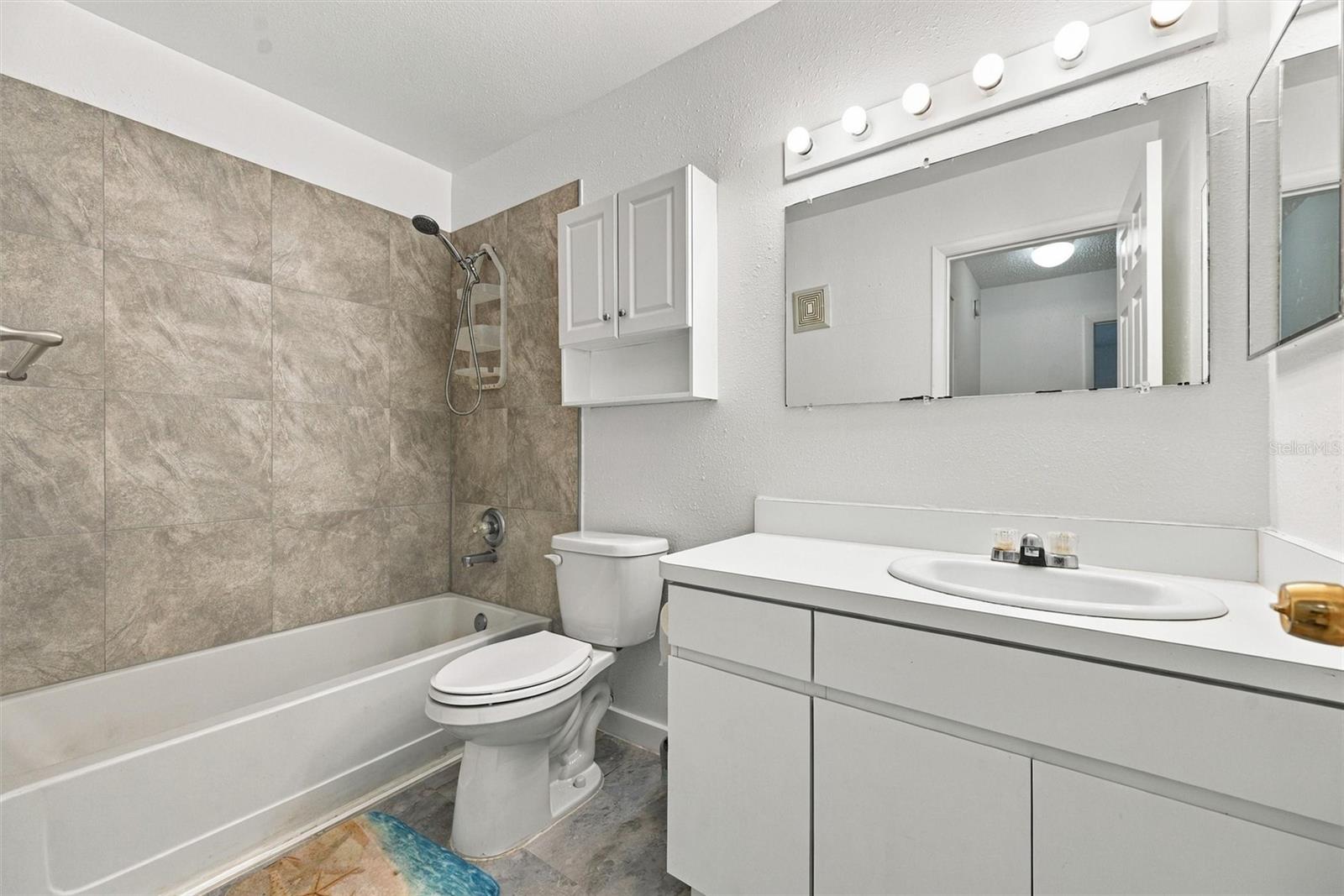 1400 Gandy Blvd N #416 Property Photo 21
