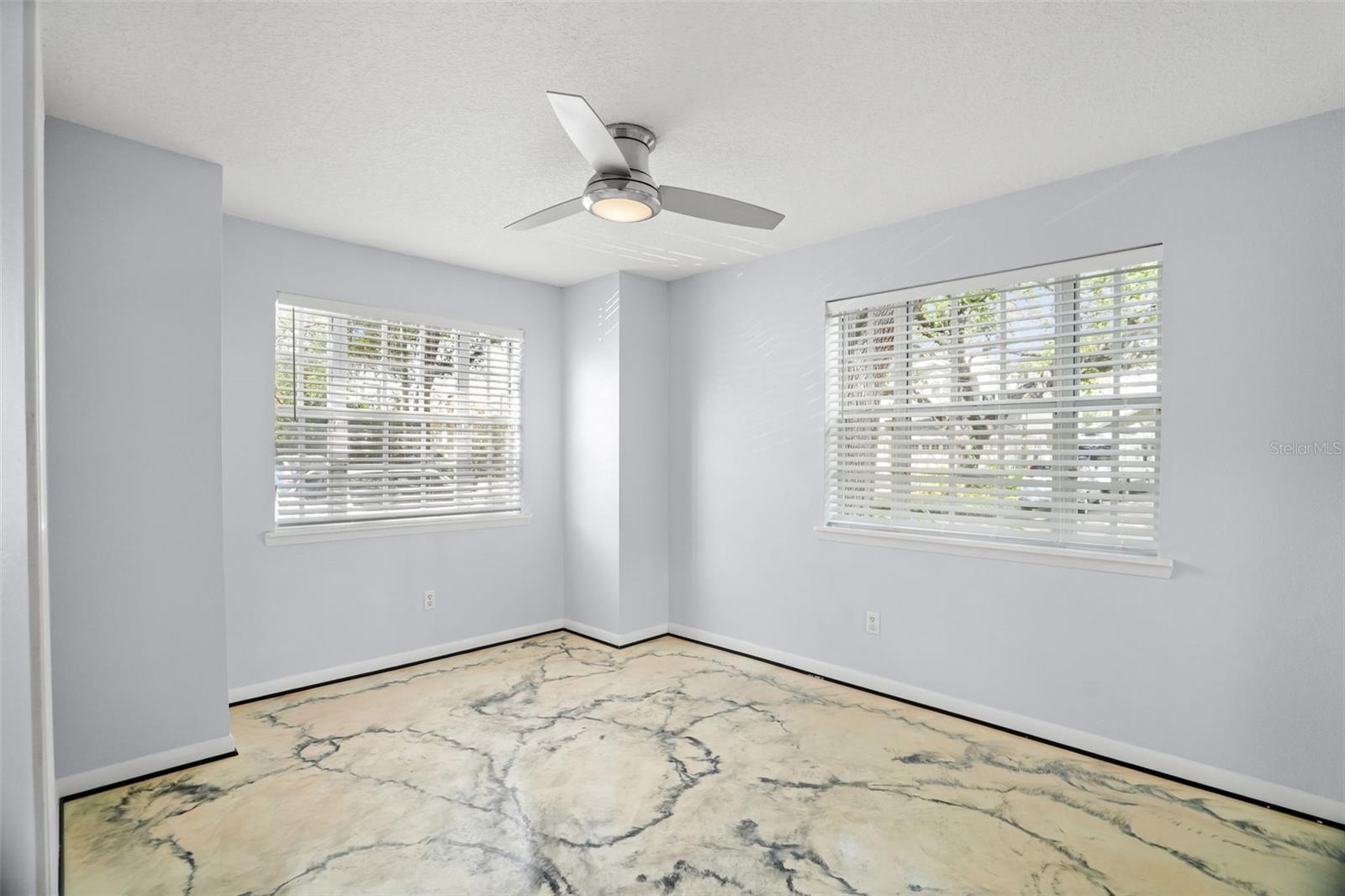 3002 W Cleveland St #d3 Property Photo 6