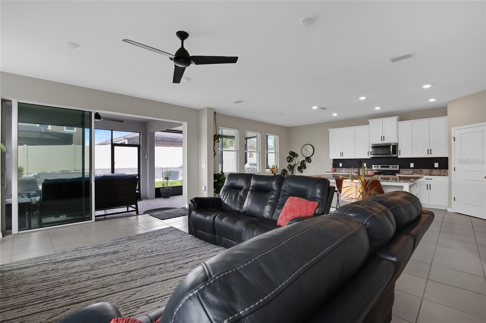 32265 Conchshell Sail St Property Photo 16