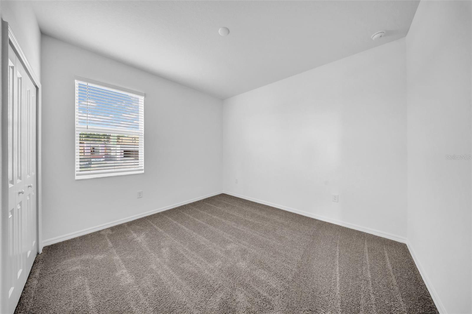 5841 Riverston Ave Property Photo 20