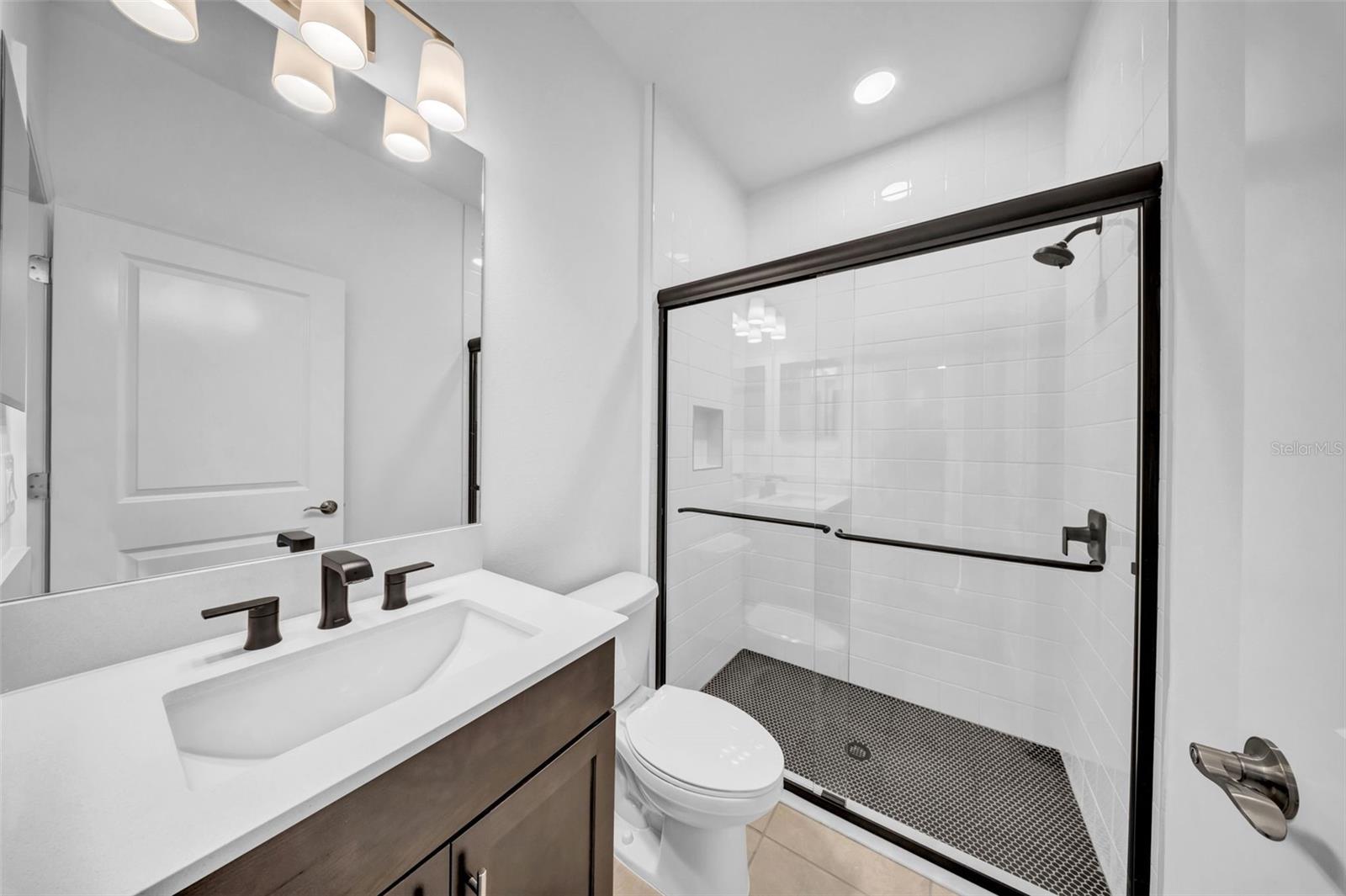 5841 Riverston Ave Property Photo 22