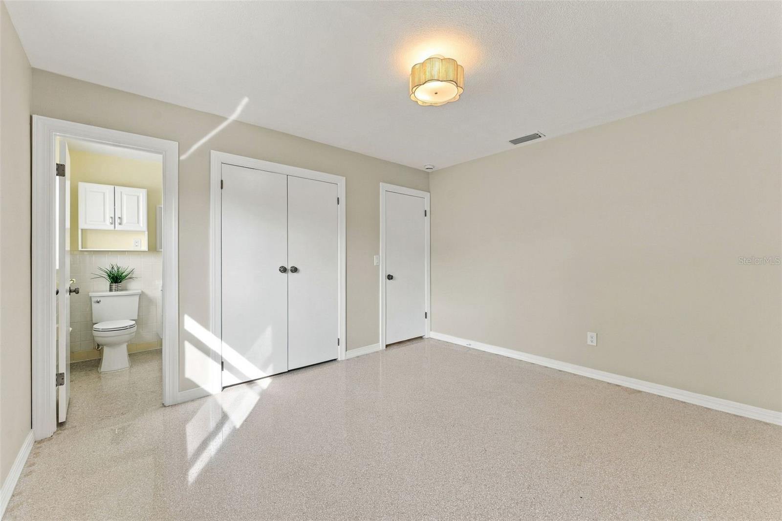 2116 W Minnehaha St Property Photo 24