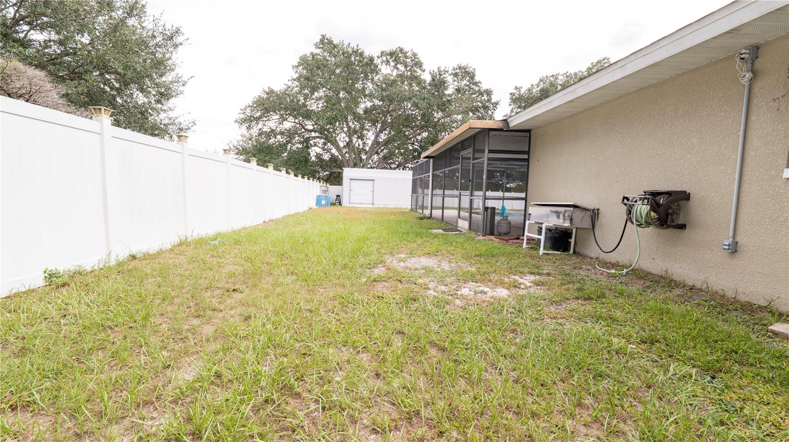 9446 Bayside Ct Property Photo 38