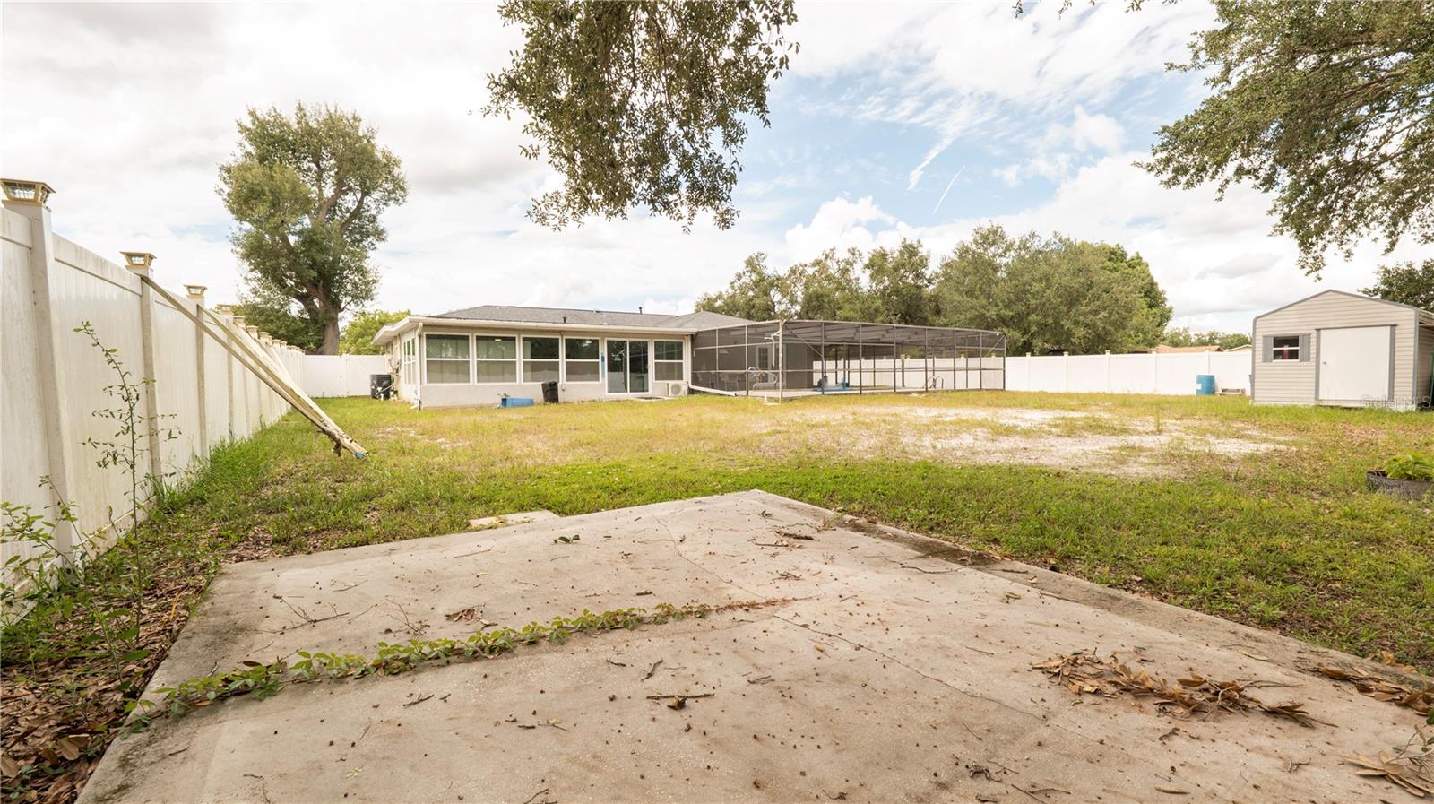 9446 Bayside Ct Property Photo 42