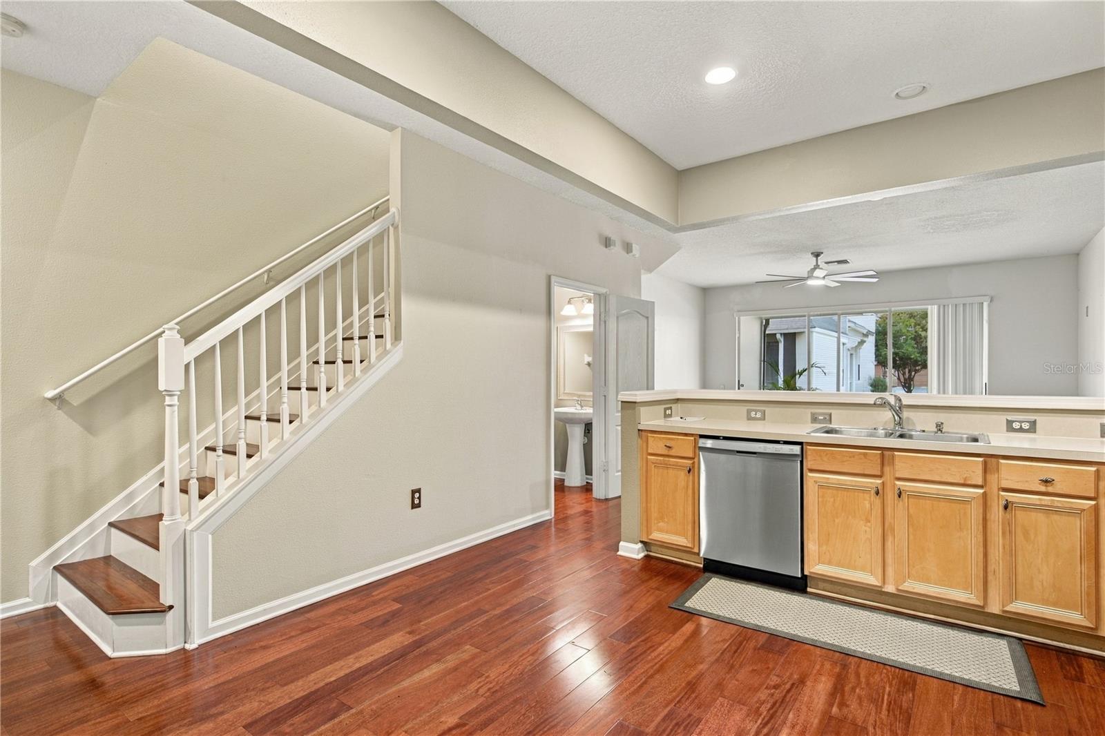 26606 Castleview Way Property Photo 7