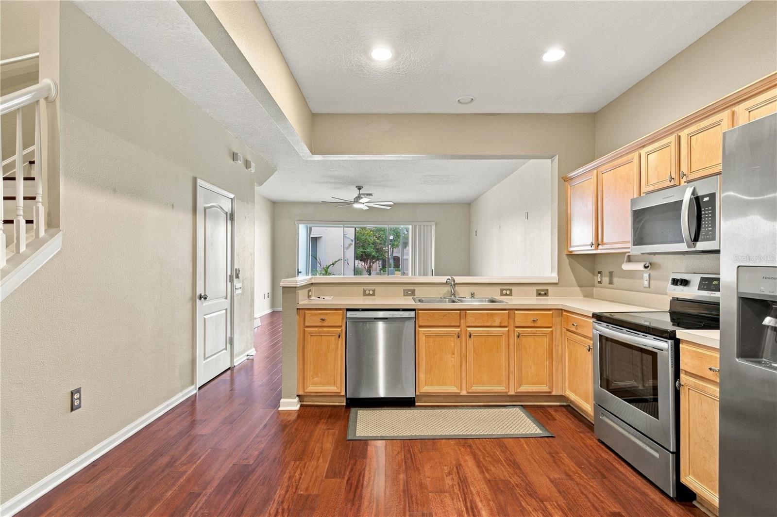 26606 Castleview Way Property Photo 10