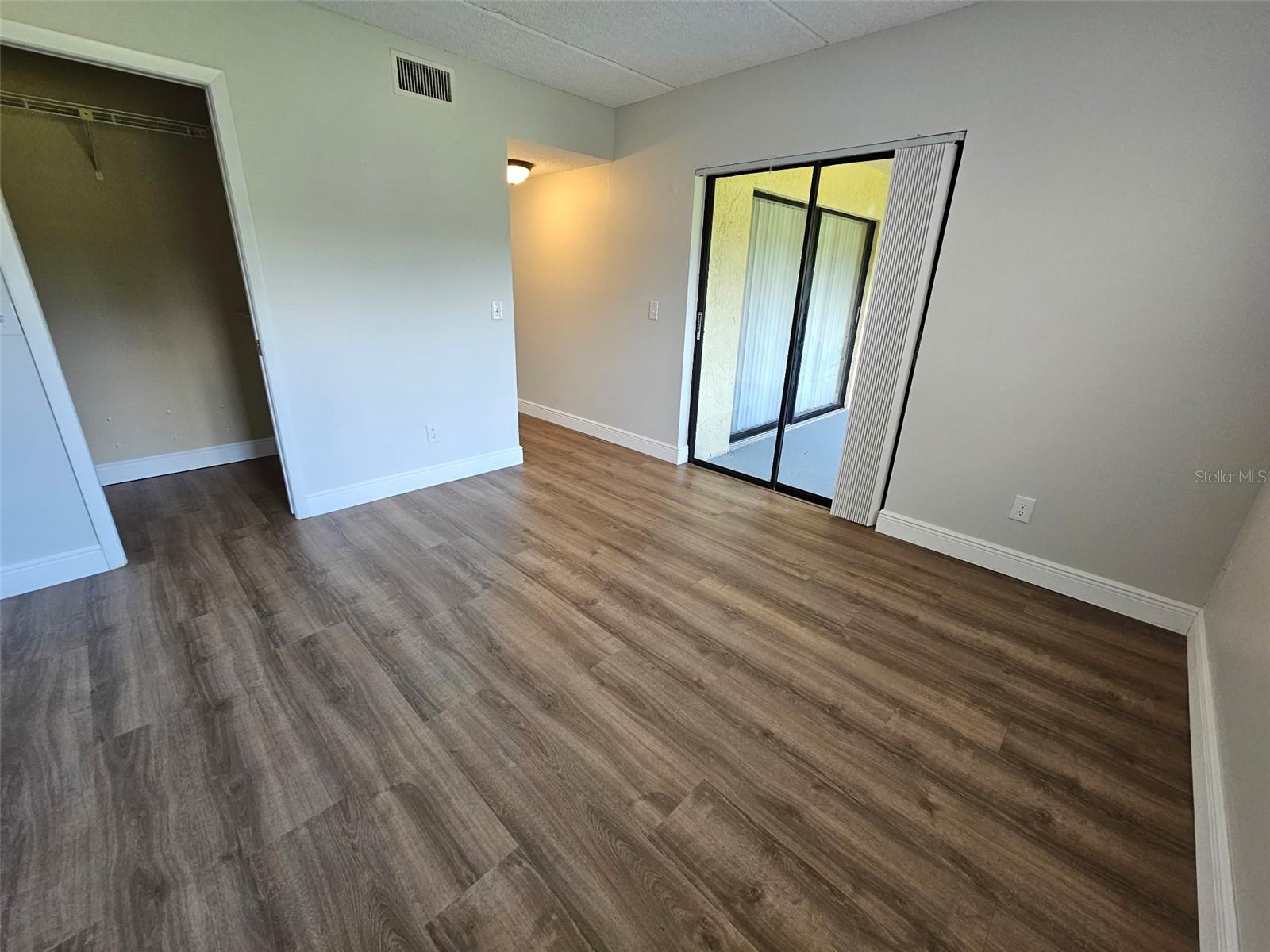 261 Woodlake Wynde #261 Property Photo 17