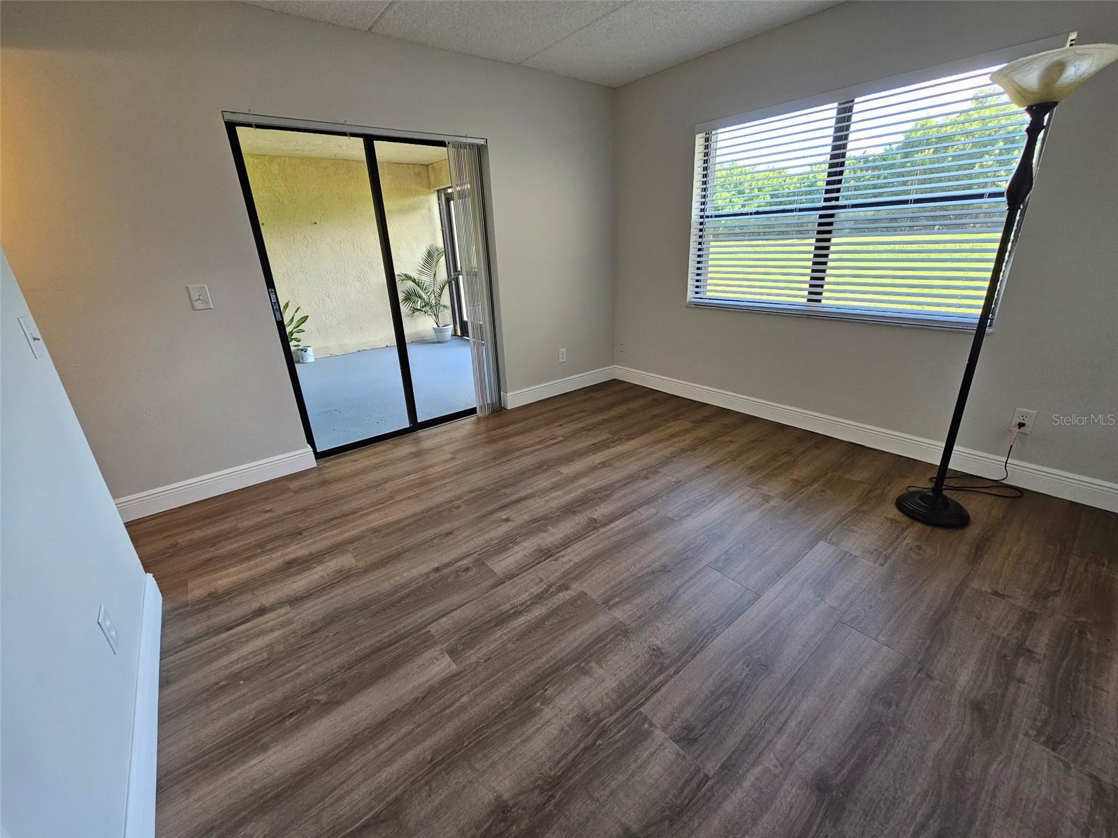 261 Woodlake Wynde #261 Property Photo 18