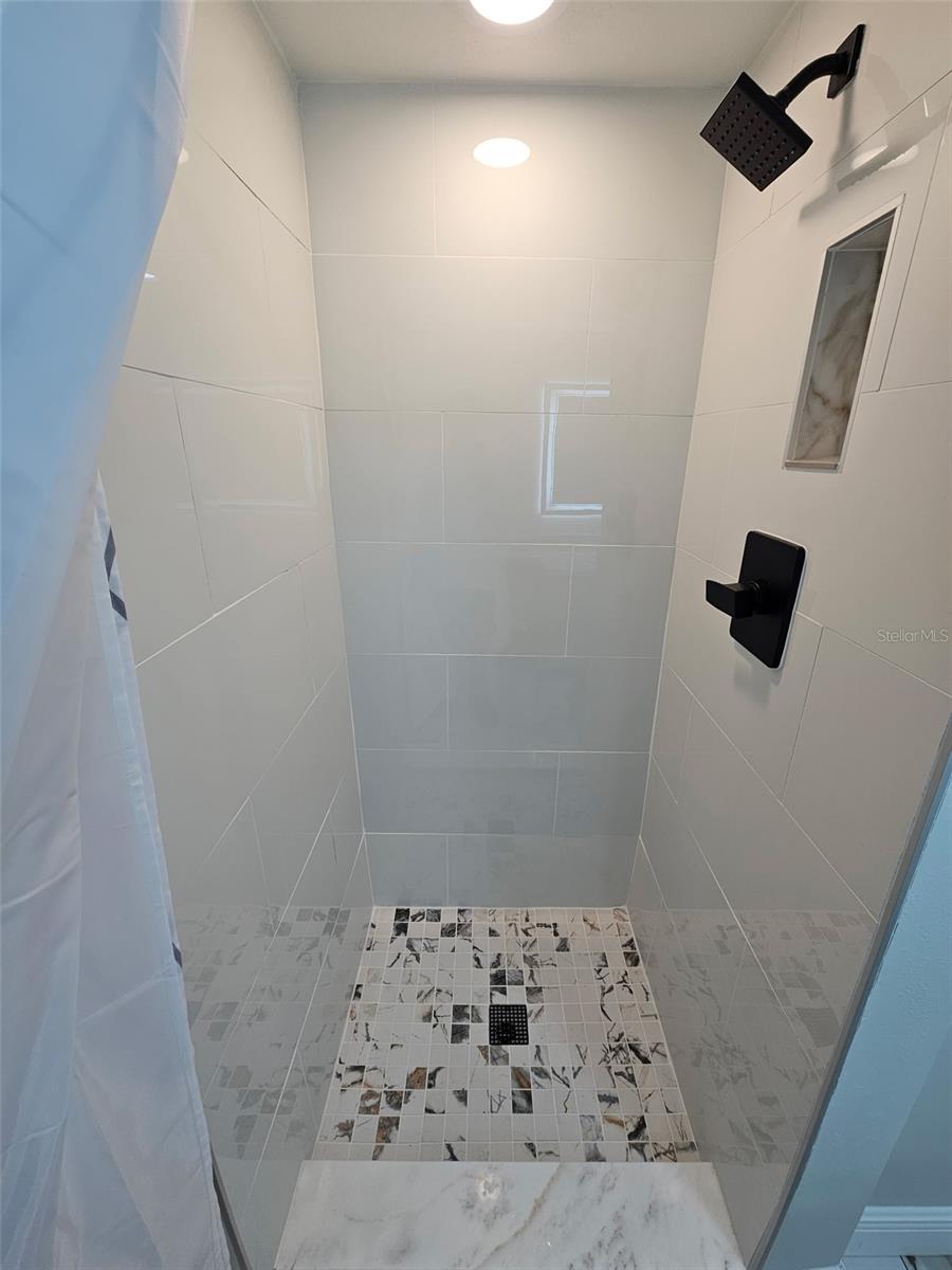261 Woodlake Wynde #261 Property Photo 24