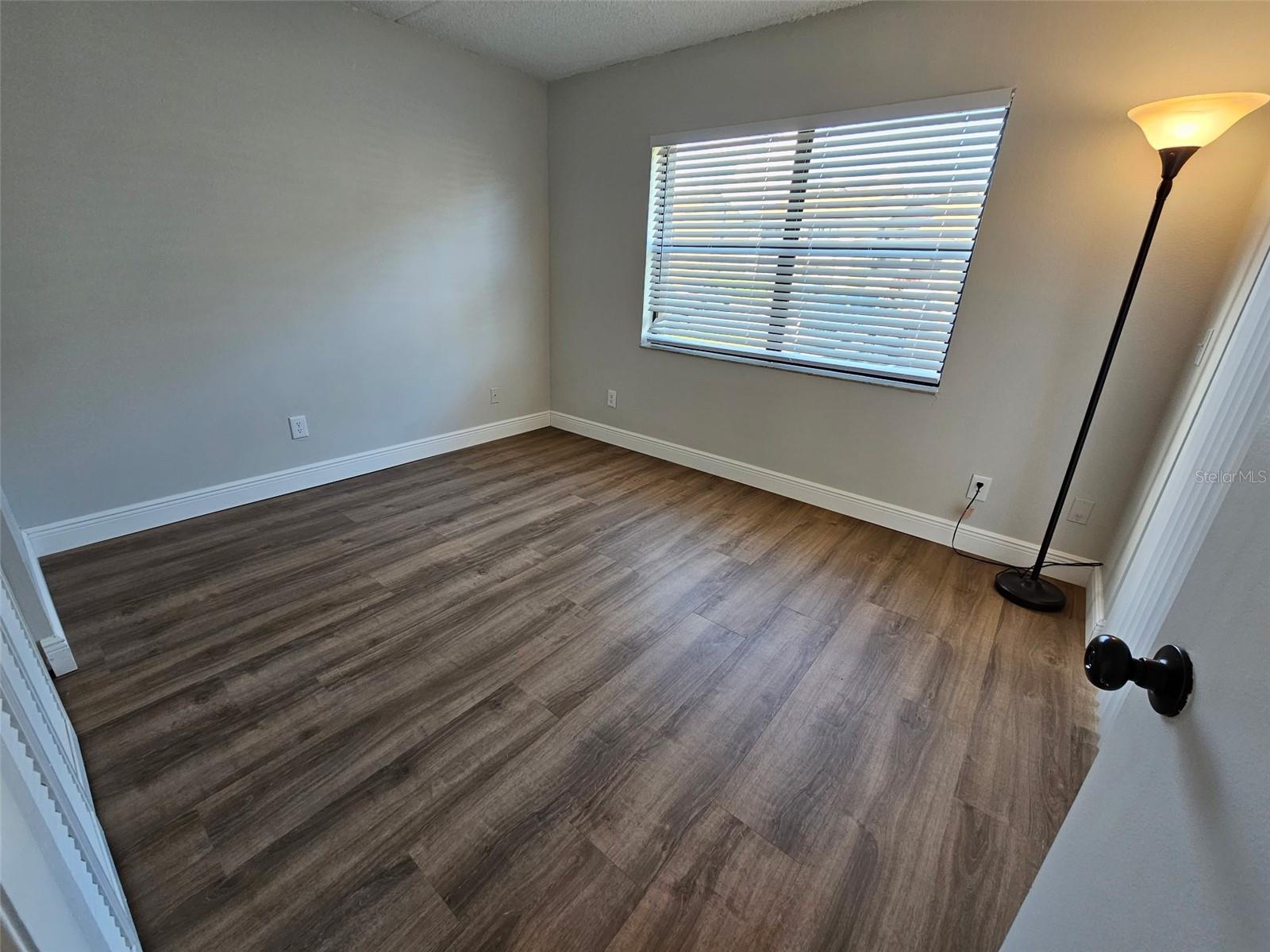 261 Woodlake Wynde #261 Property Photo 26