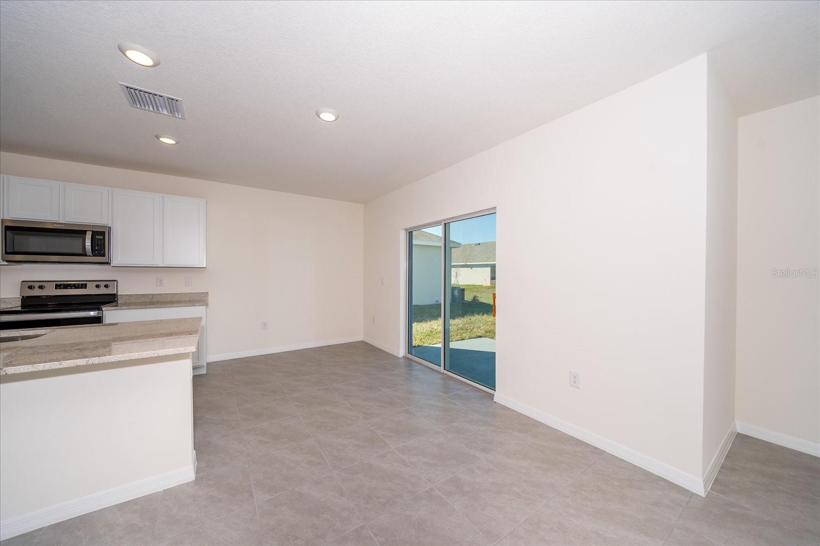 31127 Penny Surf Loop Property Photo 14