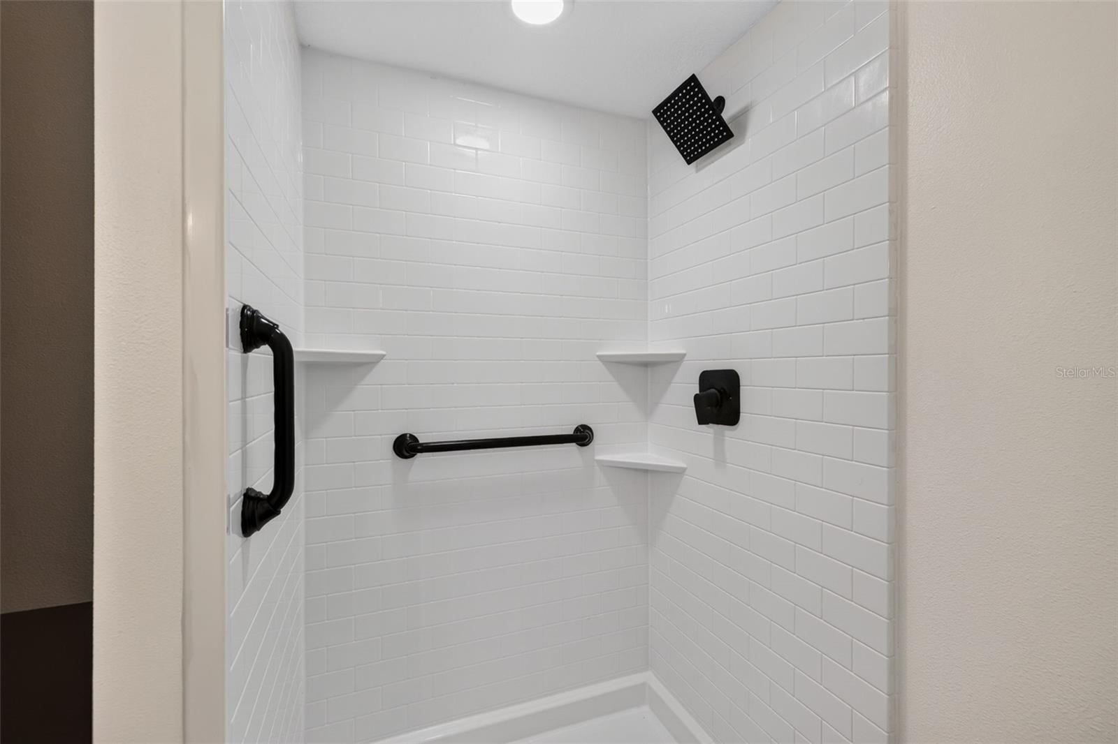 11317 Sylvan Green Ln Property Photo 12