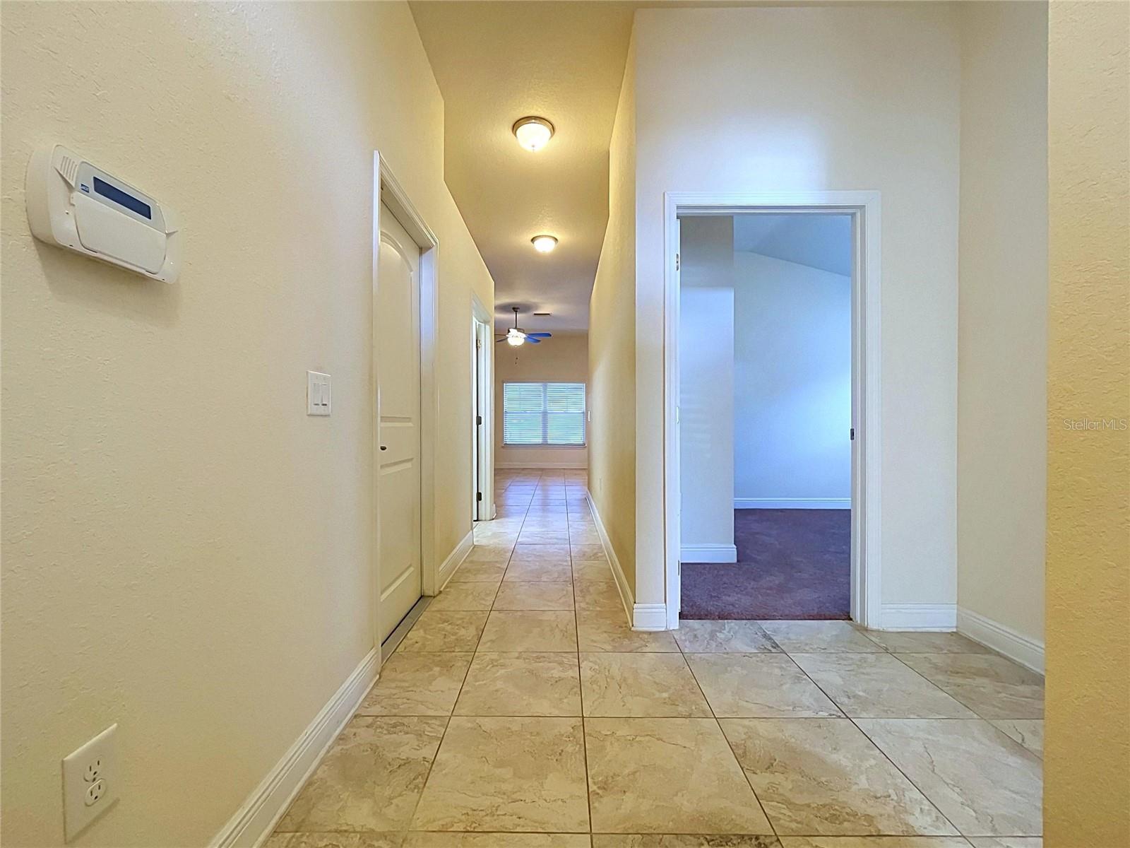 7029 Wirevine Dr Property Photo 9
