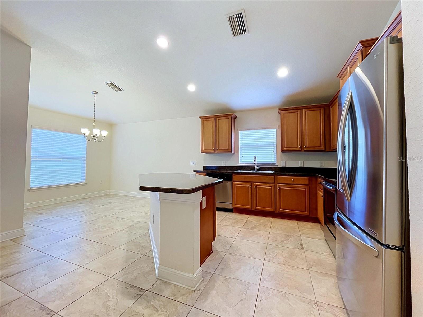 7029 Wirevine Dr Property Photo 13